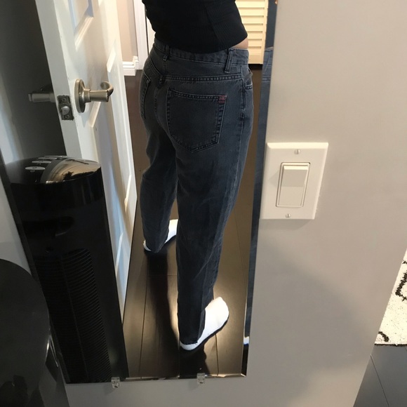 Urban Outfitters Mom Jeans - Picture 3 of 5